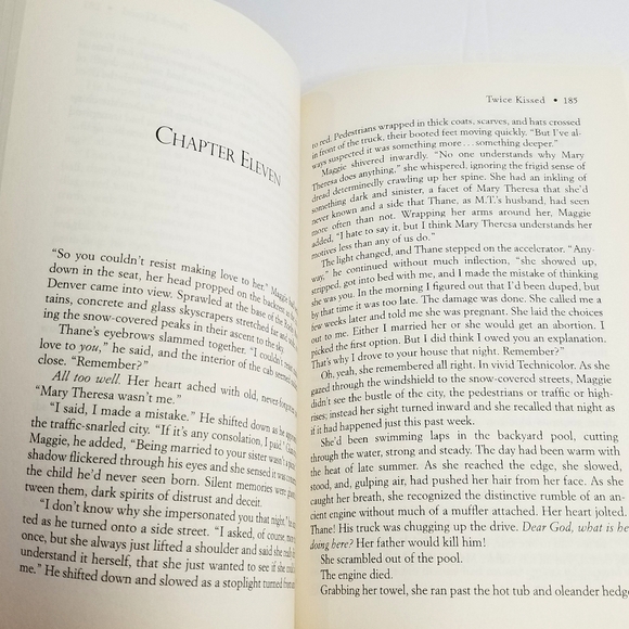 Twice Kissed by Lisa Jackson- Paperback- 376 Pages- 2021- Fiction - Picture 2 of 4